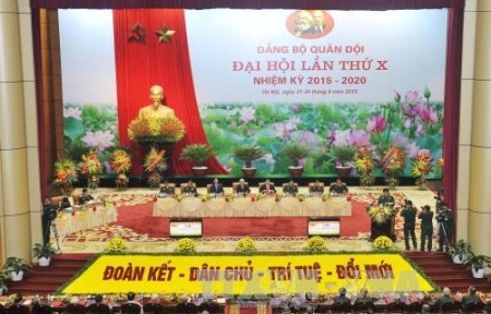 Sitzungen der Parteiorganisation der Armee sowie der Provinzen Khanh Hoa und Ninh Binh eröffnet