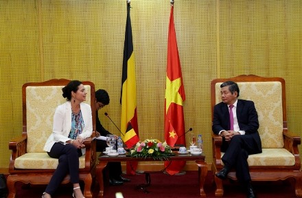 Vorsitzende des belgischen Senats beendet Vietnam-Besuch