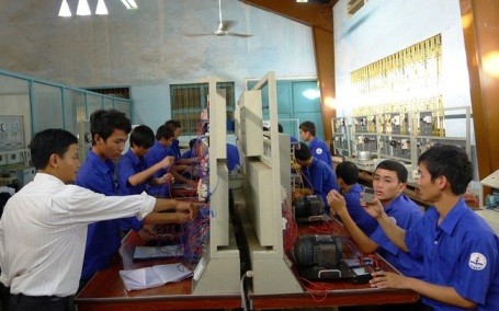2016 werden zusätzlich mehr als zwei Millionen Menschen in Vietnam beruflich ausgebildet
