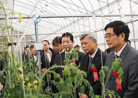 Einweihung des Zusammenarbeitszentrums über Smart-Landwirtschaft FPT – Fujitsu