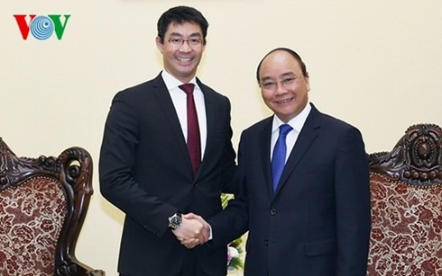 Premierminister Nguyen Xuan Phuc empfängt Exekutivdirektor des Weltwirtschaftsforums Philipp Rösler