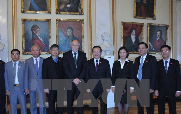 Norwegisches Parlament unterstützt die Entwicklung der Beziehungen mit Vietnam