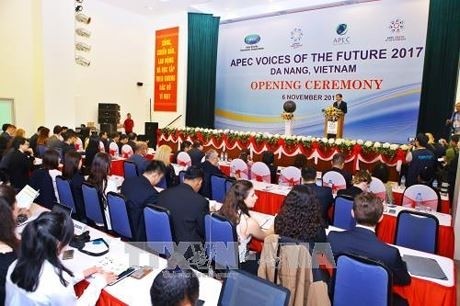 Eröffnung des Forums “Die Stimme der Zukunft für APEC 2017”