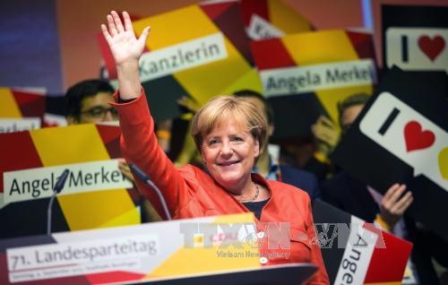 Deutschland: Bundeskanzlerin Merkel startet Sondierungsgespräche mit SPD