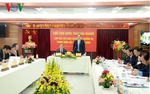 Staatspräsident Tran Dai Quang führt Arbeitstreffen mit dem vietnamesischen Juristenverband