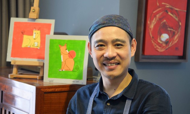 Treffen des Malers Pham Ha Hai, Autor der Briefmarkensammlung des Tet-Fests