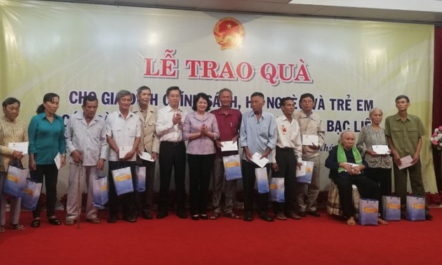 Vize-Staatspräsidentin Dang Thi Ngoc Thinh besucht Provinz Bac Lieu
