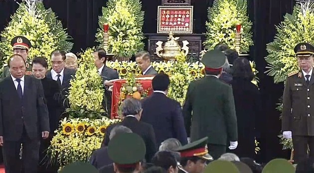 Trauerzeremonie für den ehemaligen Staatspräsident Le Duc Anh