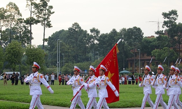 Weitere Glückwunschtelegramme zum vietnamesischen Nationalfeiertag