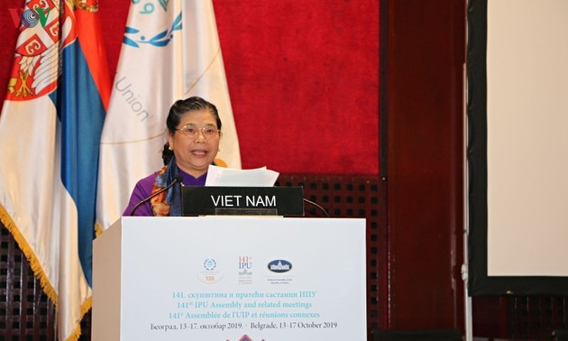 Tätigkeiten der Vize-Parlamentspräsidentin Tong Thi Phong in der 141. interparlamentarischen Vollversammlung (IPU)