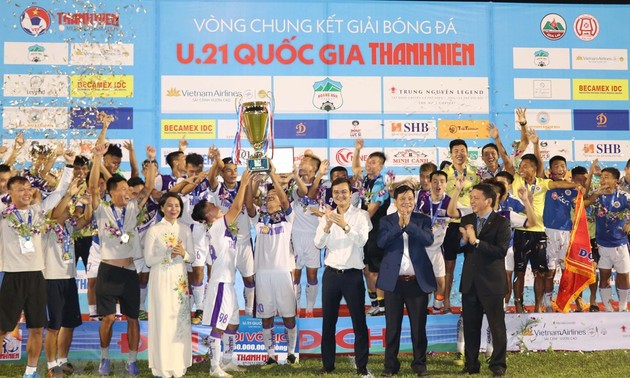 U21-Team Hanoi gewinnt die U21-Nationalfußballmeisterschaft