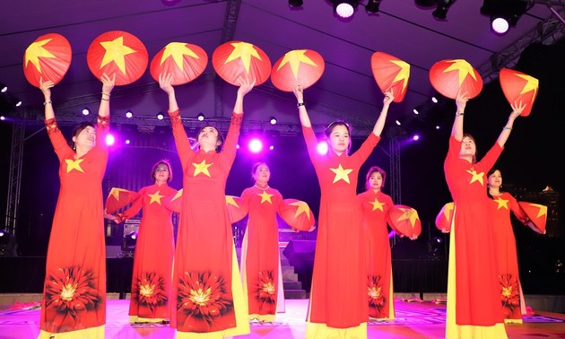 Vietnamesische Gemeinschaft in Macau (China) feiert das neue Jahr