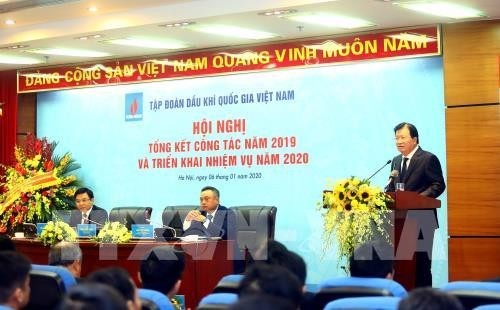 Vize-Premierminister Trinh Dinh Dung: Strategie zur Entwicklung der Erdölbranche vervollkommnen