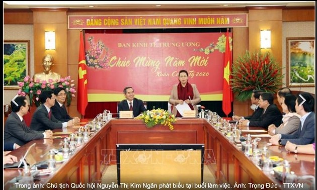 Parlamentspräsidentin Nguyen Thi Kim Ngan führt Arbeitstreffen mit der Wirtschaftskommission der Partei