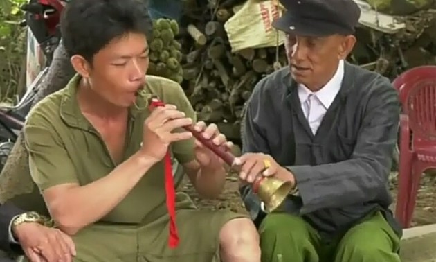 Ken Pi Le, das traditionelle Musikinstrument der Volksgruppe Giay