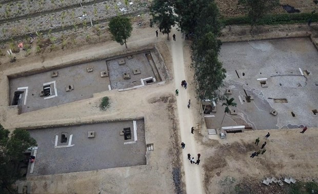 Hai Phong: Archäologische Ausgrabung von 13 Holzpfählen im Kreis Thuy Nguyen