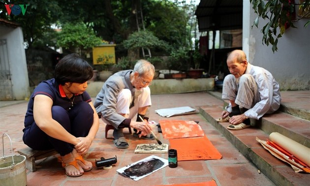 Wiederbelebung der folkloristischen Bilder Kim Hoang