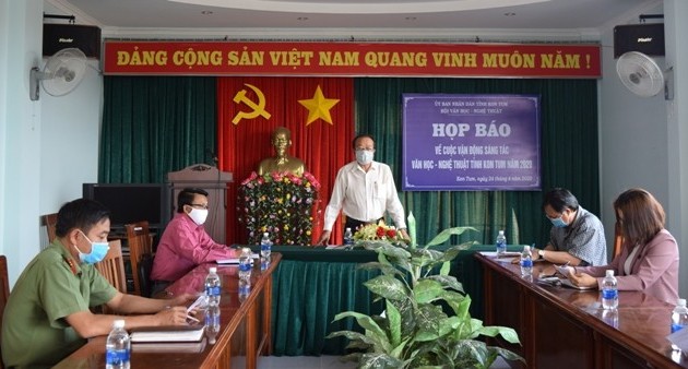 Provinz Kon Tum ruft erstmals ein Literatur- und Kunst-Schreibwettbewerb auf regionaler Ebene ins Leben