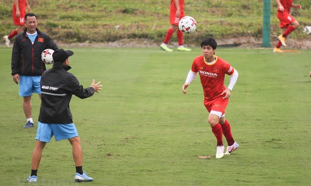 Vorbereitung für WM-2022: Vietnamesische Fußballspieler trainieren