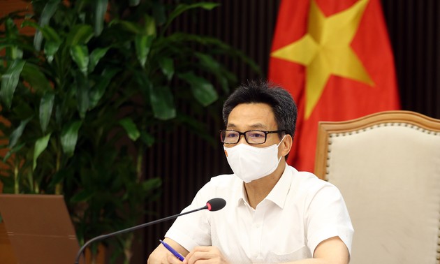 Ausrüstungen und Biopharmazeutika für Tests in Bac Ninh und Bac Giang bereitstellen