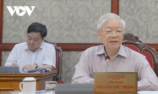 KPV-Generalsekretär Nguyen Phu Trong fordert intensivere Bekämpfung der Covid-19-Epidemie