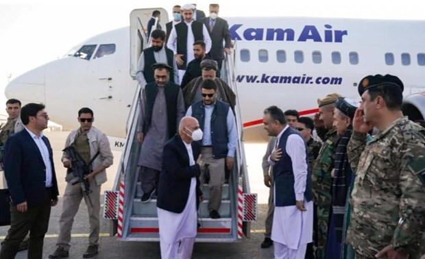 Afghanistans Präsident reist in den Norden zur Versammlung seiner Kräfte
