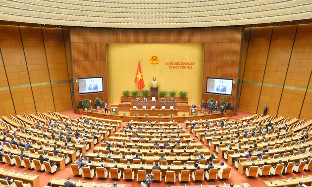 Abschluss der 2. Sitzung des Parlaments der 15. Legislaturperiode