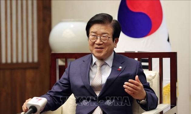 Der Besuch in Südkorea des Parlamentspräsidenten Vuong Dinh Hue vertieft die bilateralen Beziehungen