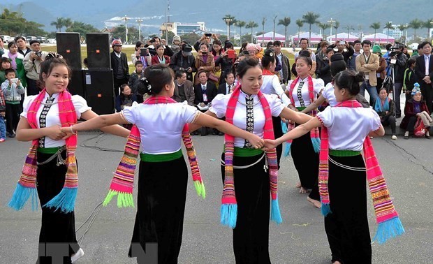 Traditioneller Tanz der Volksgruppe Thai wird zur Anerkennung als immaterielles Kulturerbe eingereicht