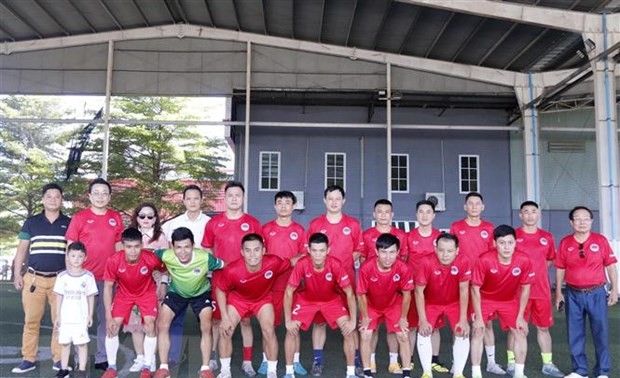 Fußballspiele zur Feier des Jahres der Freundschaft und Solidarität zwischen Vietnam und Laos