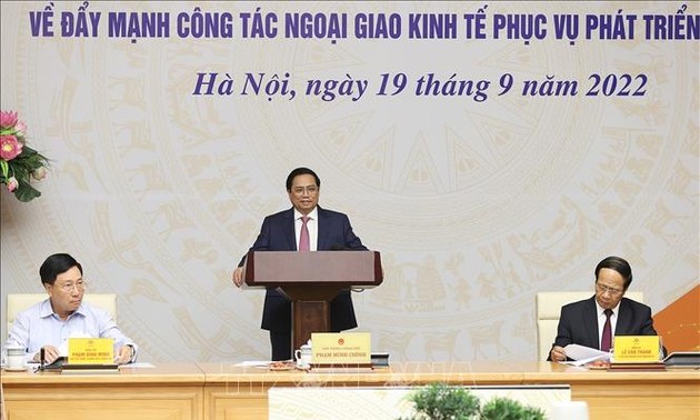 Premierminister Pham Minh Chinh: Die Wirtschaftsdiplomatie weiterhin ausbauen