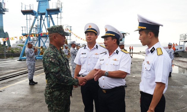 Die Fregatte 015-Tran Hung Dao beendet erfolgreich Mission für Verteidigungsdiplomatie