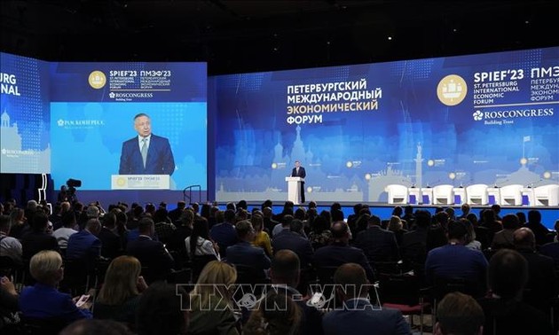 Eröffnung des 26. Internationalen Wirtschaftsforums in Sankt Petersburg