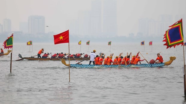 Die erweiterte Drachenbootregatta Hanoi 2023