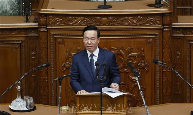 Staatspräsident Vo Van Thuong hält eine Rede vor dem japanischen Parlament