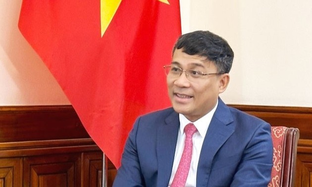 China und Vietnam streben die Modernisierung an