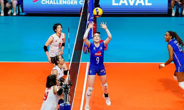 Die vietnamesische Volleyballmannschaft der Frauen ist bestrebt, Tickets für das Weltturnier zu behalten