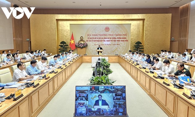 Premierminister Pham Minh Chinh betonte Maßnahmen zur Förderung der digitalen Transformation