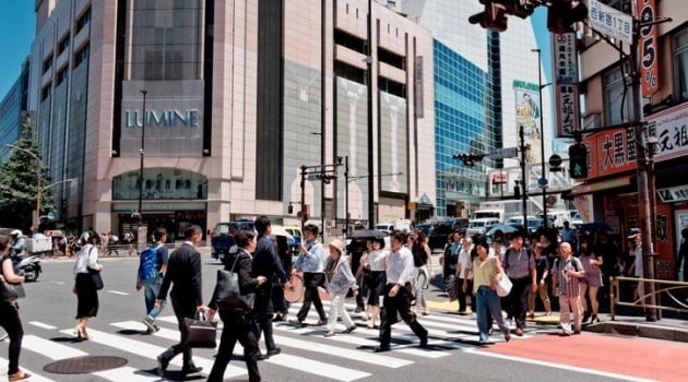 10년 연속 일본 인구 감소…외국인은 사상 최대