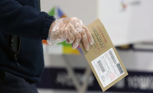 한국, 제21대 국회의원선거 사전투표 시작