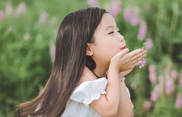 틱톡을 통한 “딸 출산–기쁨 두배” 짧은 동영상 제작 대회