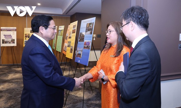 총리, 호주 베트남인 지식인 및 전문가 협회와 만남