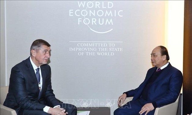 នាយករដ្ឋមន្ត្រីវៀតណាម លោក Nguyen Xuan Phuc បានបញ្ចប់ប្រកបដោយជោគជ័យដំណើរទស្សនកិច្ចចូលរួម WEF Davos 2019