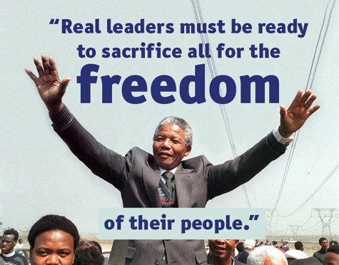 ពិធីគោរពវិញ្ញាណក្ខ័ន្ធអតីតប្រធានាធិបតីអាហ្វ្រីកខាងត្បូង Nelson Mandela នៅទីក្រុងហូជីមិញ