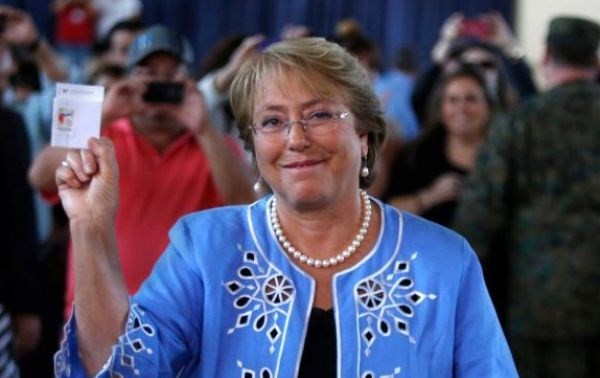 លោកស្រី Michelle Bachelet ជាប់ឆ្នោះជាប្រធានាធិបតីរបស់ឈីលី