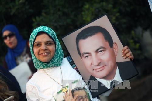 អតីតប្រធានាធិបតីអេហ្ស៊ីប លោក Hosni Mubarak ត្រូវបានដោះលេង