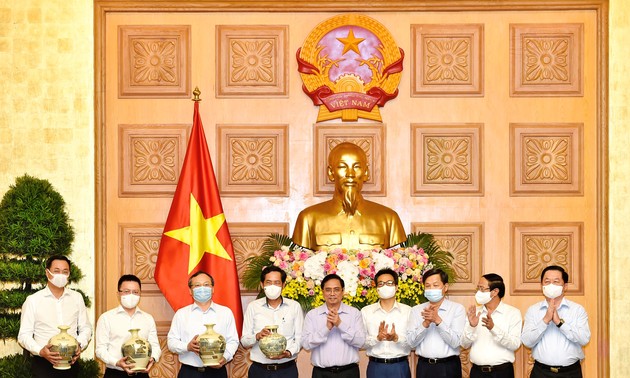 Perdana Menteri Pham Minh Chinh: Missi para Jurnalis Sangat Berarti, Membanggakan dan Mulia, Tetapi Juga Sangat Berat dan Sulit.