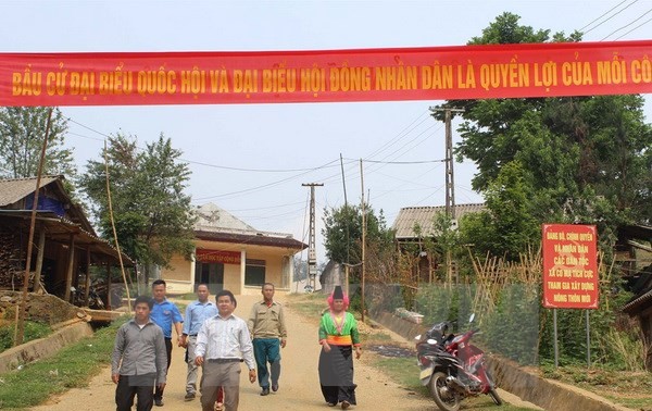 越南国家选举委员会人事与投诉举报处理小组举行会议