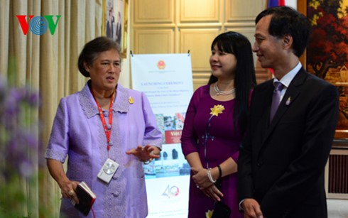 泰国公主推出有关越南的画册