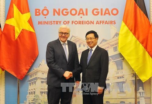 越南和德国在国际组织和多边论坛上互相支持
